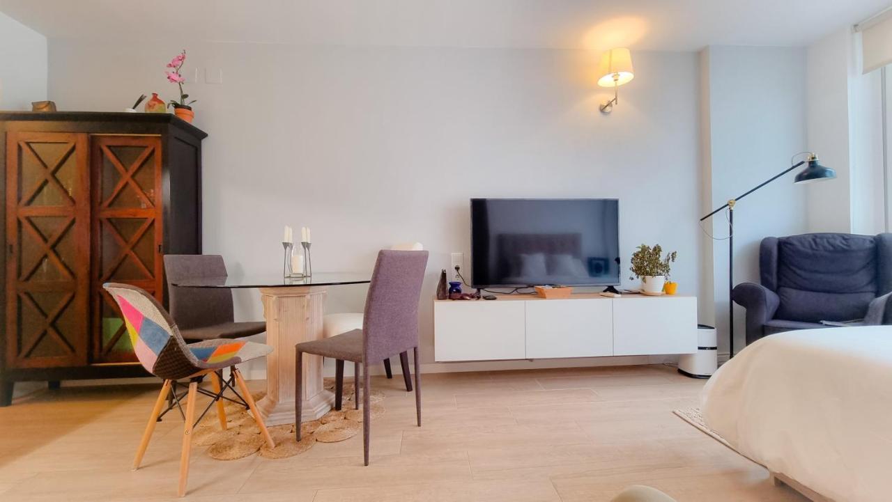 Loft Con Encanto Centro Valencia Apartment ภายนอก รูปภาพ