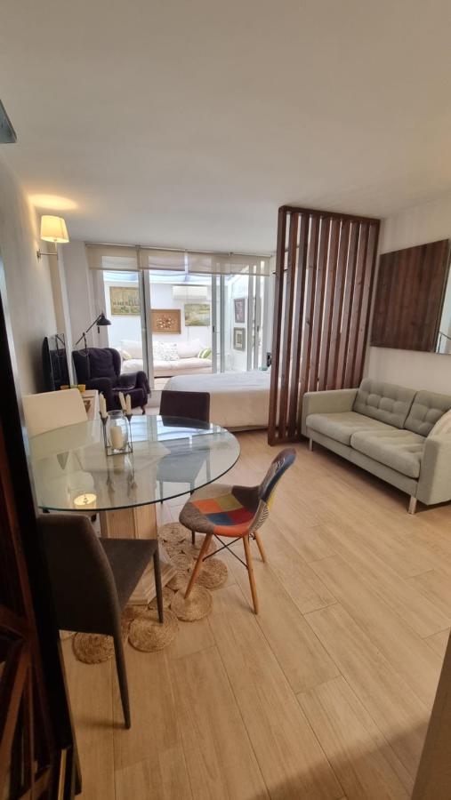 Loft Con Encanto Centro Valencia Apartment ภายนอก รูปภาพ