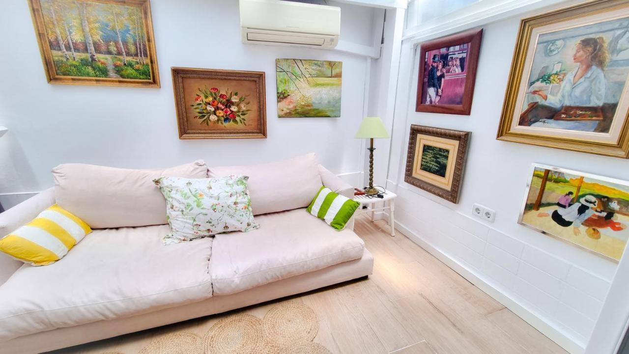 Loft Con Encanto Centro Valencia Apartment ภายนอก รูปภาพ